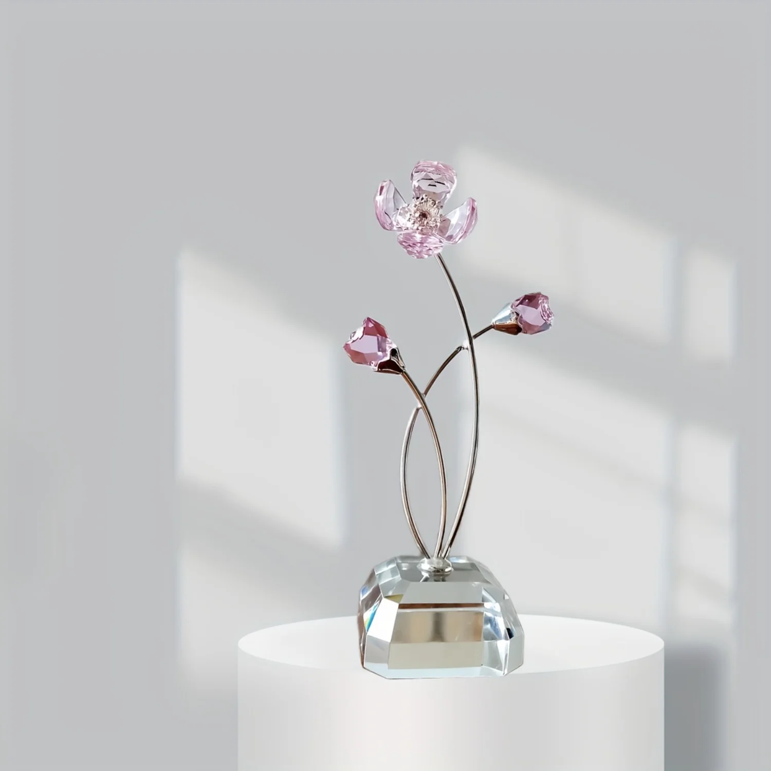 1pc Exquisite Crystal Lucky Flower Statue - Elegant Decor Accent, Craft Collection Piece for Living Room, Bedroom - Ideal Gift
1pc Exquisite Crystal Lucky Flower Statue - Elegant Decor Accent, Craft Collection Piece for Living Room, Bedroom - Ideal Gift