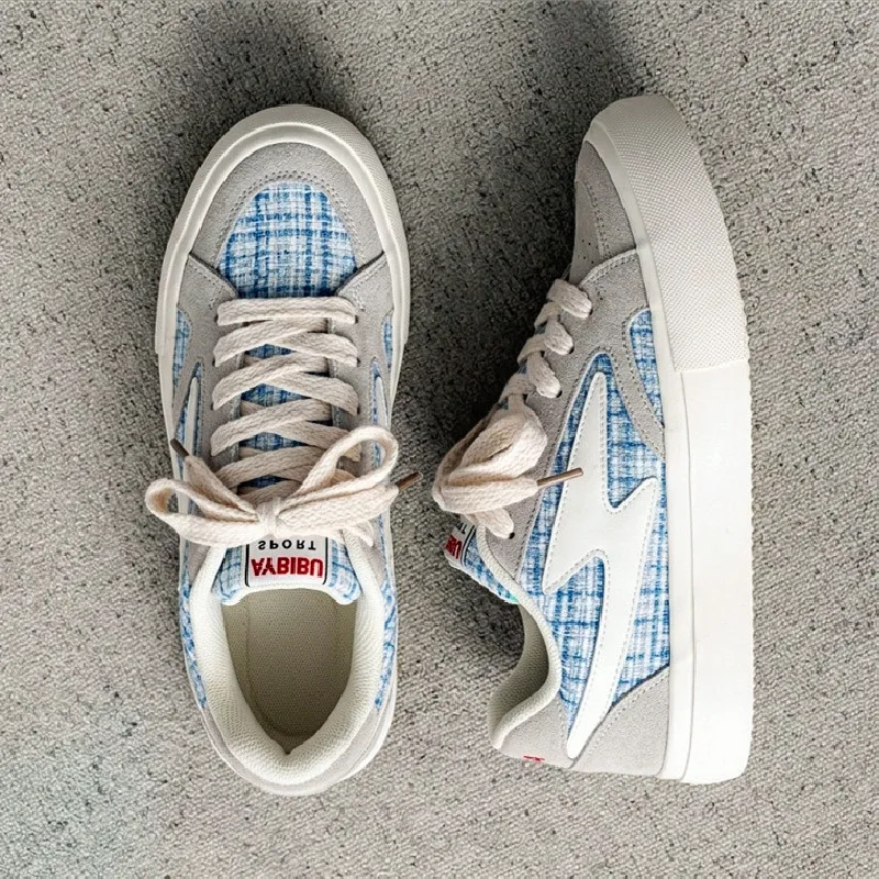 Men's Summer Breathable Casual Canvas Sneakers Anti-slip Sports Bread Shoes Korean Style round Toe Thick Bottom Rubber Sole
Men's Summer Breathable Casual Canvas Sneakers Anti-slip Sports Bread Shoes Korean Style round Toe Thick Bottom Rubber Sole