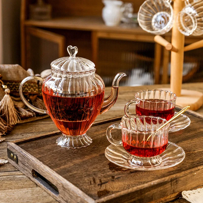 Creative European Style Glass Teapot Set with Transparent Relief, Afternoon Tea Cup and Sauce Set, Simple Home Decoration,Modern
Creative European Style Glass Teapot Set with Transparent Relief, Afternoon Tea Cup and Sauce Set, Simple Home Decoration,Modern