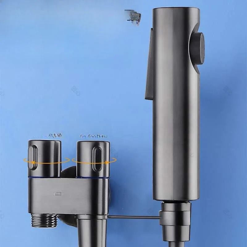 One in two out angle valve, all copper, one in two triangle valve, high-pressure toilet flushing spray gun
One in two out angle valve, all copper, one in two triangle valve, high-pressure toilet flushing spray gun