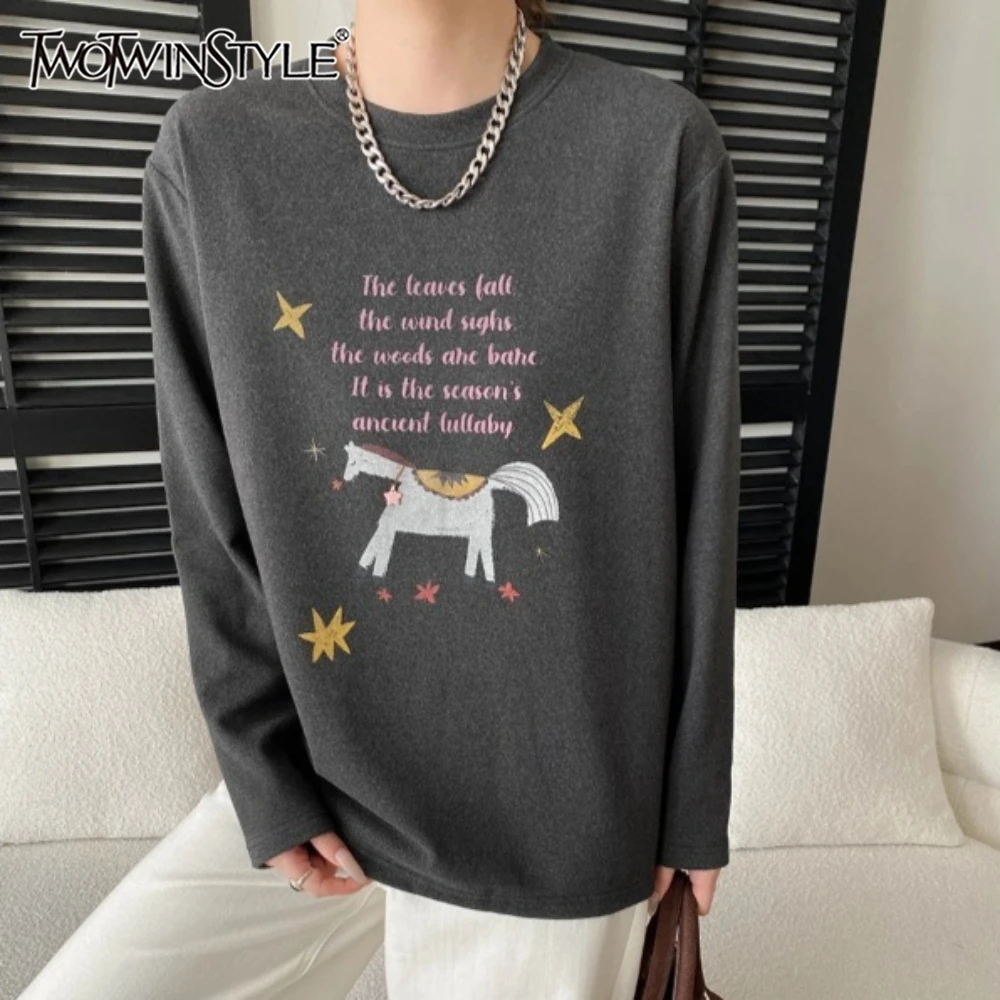 TWOTWINSTYLE однотонная футболка с принтом, женская свободная корейская уличная одежда с круглым вырезом и длинными рукавами, женские футболки, осенняя мода
TWOTWINSTYLE однотонная футболка с принтом, женская свободная корейская уличная одежда с круглым вырезом и длинными рукавами, женские футболки, осенняя мода