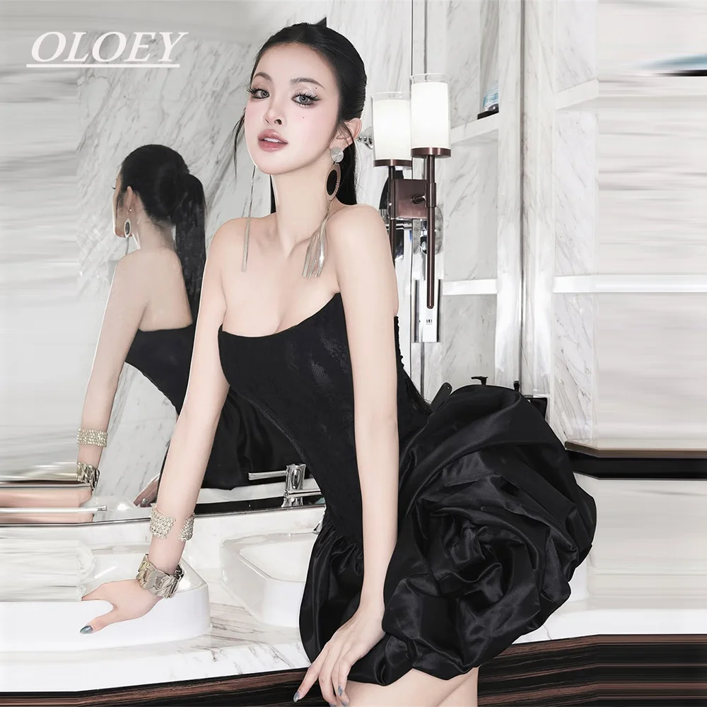 OLOEY Sexy Strapless Black Short Prom Cocktail Dresses Lace Top Satin Flower A-line Mini Wedding Party Gown Customized Lace-up
OLOEY Sexy Strapless Black Short Prom Cocktail Dresses Lace Top Satin Flower A-line Mini Wedding Party Gown Customized Lace-up