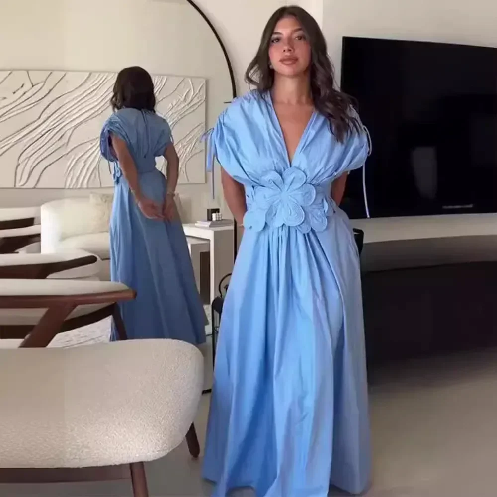 Summer Blue V-Neck Waist-Fitted Bow-Decored Long Dress Women Fashion Elegant Female Vestidos
Summer Blue V-Neck Waist-Fitted Bow-Decored Long Dress Women Fashion Elegant Female Vestidos