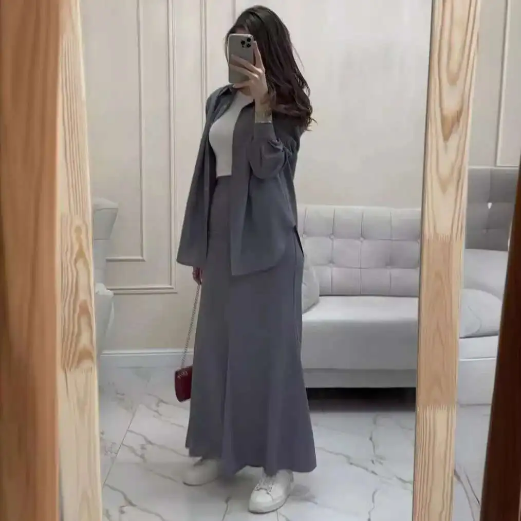 Comfortable and Casual Loose Long Sleeved Shirt with Elastic Waist Long Skirt Two-piece Set for Women 2024 Summer New Thin Set
Comfortable and Casual Loose Long Sleeved Shirt with Elastic Waist Long Skirt Two-piece Set for Women 2024 Summer New Thin Set