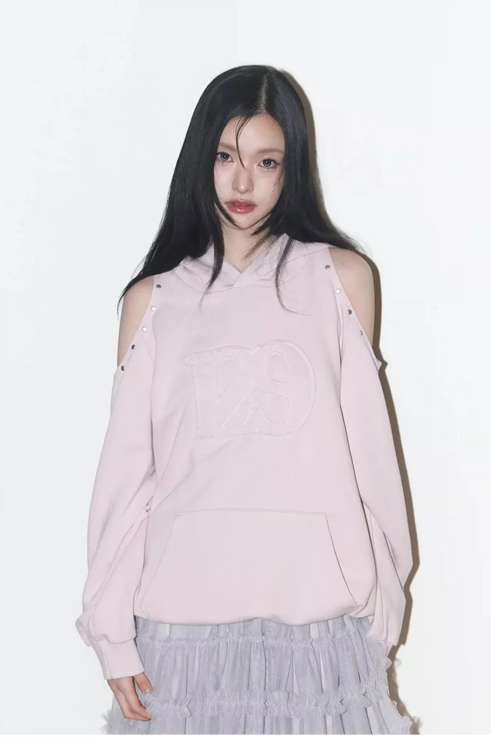 Minju Illi Embroidered Shoulder Biker Casual Slim Fit Hoodie Long Sleeve Cotton Blend Comfortable Streetwear for Women
Minju Illi Embroidered Shoulder Biker Casual Slim Fit Hoodie Long Sleeve Cotton Blend Comfortable Streetwear for Women
