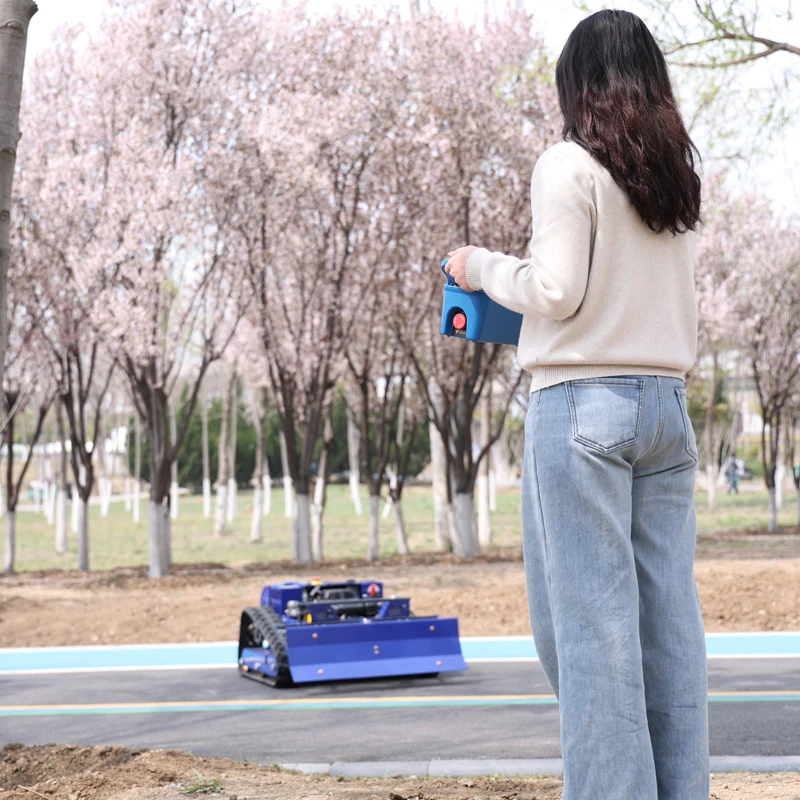 Customized Grass Cutting Robot zero Turn Smart Tractor Self-propelled Automatic Remote Control Crawler Lawn Mower Manufacturers
Customized Grass Cutting Robot zero Turn Smart Tractor Self-propelled Automatic Remote Control Crawler Lawn Mower Manufacturers