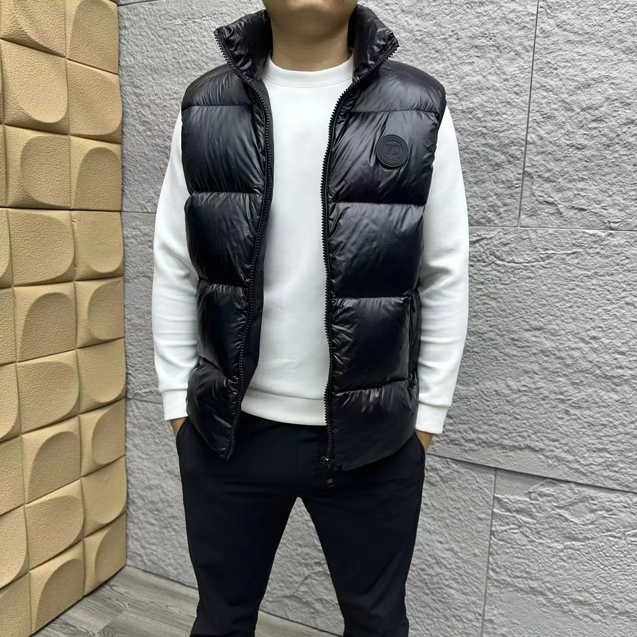 High Loosen White Du down Vest Jaet for Men Stand Collar Faionable Couple Outwear Autumn 2024 No Brand Registered
High Loosen White Du down Vest Jaet for Men Stand Collar Faionable Couple Outwear Autumn 2024 No Brand Registered