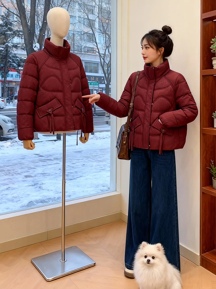 Korean Sle Women's down Cotton Jaet Thi Warm Zipper ket Outerwear Anti-Aging Winter Faionable Street Sle Coat
Korean Sle Women's down Cotton Jaet Thi Warm Zipper ket Outerwear Anti-Aging Winter Faionable Street Sle Coat