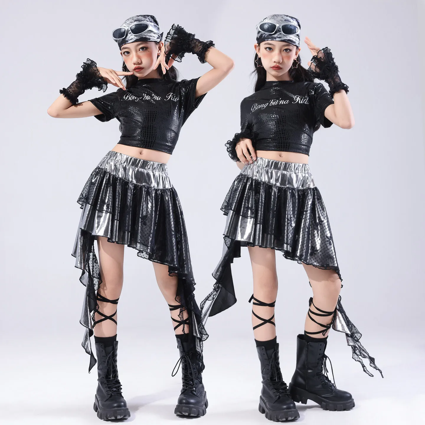 2026 Children Modern Jazz Dance Costumes For Girls Black Crop Tops Irregular Skirts Suit Kids Hip Hop Dance Clothing DQS22450
2026 Children Modern Jazz Dance Costumes For Girls Black Crop Tops Irregular Skirts Suit Kids Hip Hop Dance Clothing DQS22450