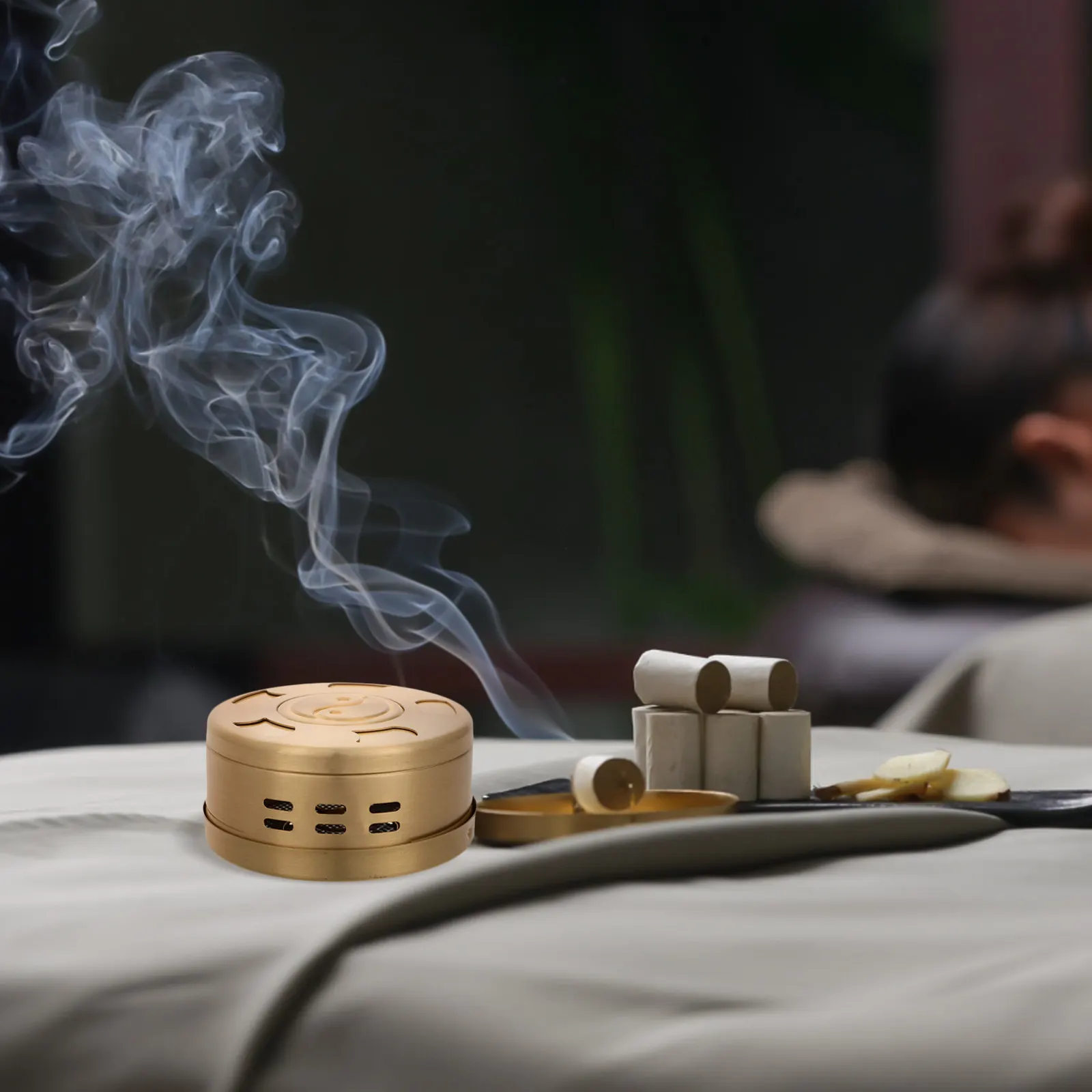Copper Moxibustion Box Smokeless Moxa Burner Portable Adjustable Medium Size For Home Use Moxa Stick Container Massage
Copper Moxibustion Box Smokeless Moxa Burner Portable Adjustable Medium Size For Home Use Moxa Stick Container Massage