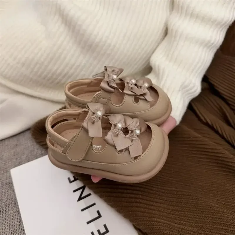 Girls Sandals Toes Capped Anti-kicked 2025 Summer New Baby Walking Shoes Breathable Girls Princess Shoes Sweet Bows Ins Trendy
Girls Sandals Toes Capped Anti-kicked 2025 Summer New Baby Walking Shoes Breathable Girls Princess Shoes Sweet Bows Ins Trendy