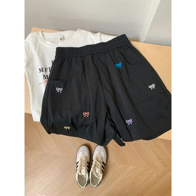 Summer High Quality Chic Bow Embroidery Cotton Shorts Women Loose Casual Elastic Waist Sports Pants
Summer High Quality Chic Bow Embroidery Cotton Shorts Women Loose Casual Elastic Waist Sports Pants