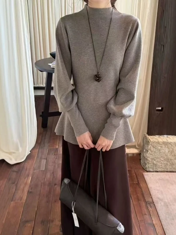 Thickened Half-High Collar Batwing Sleeve Sweater Women's Autumn Winter Knitted Top Slim Fit Korean Style Commute Fashion
Thickened Half-High Collar Batwing Sleeve Sweater Women's Autumn Winter Knitted Top Slim Fit Korean Style Commute Fashion
