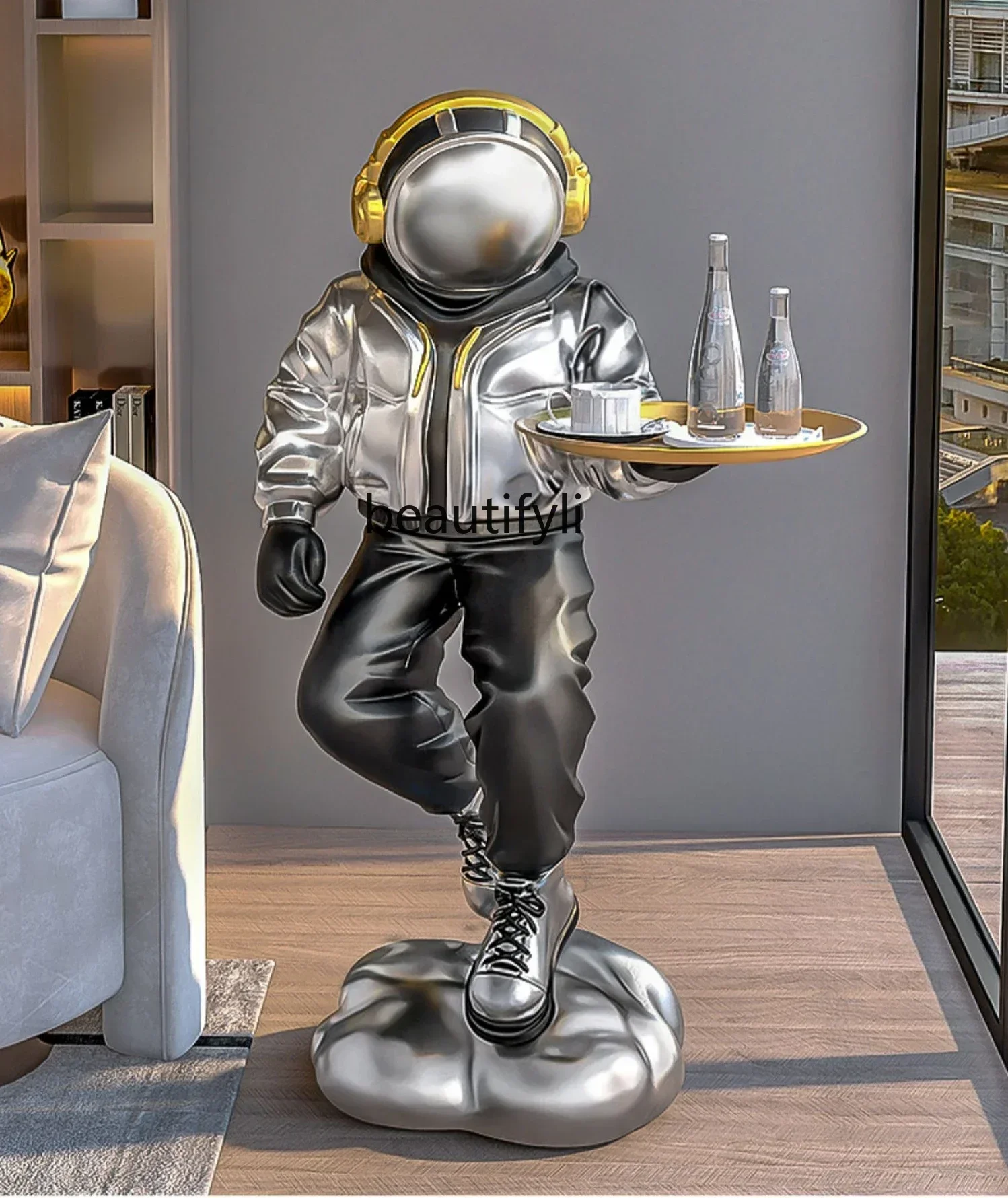 Light Luxury Astronaut Large Floor Ornaments Storage Tray Spaceman Hallway Home Decorations
Light Luxury Astronaut Large Floor Ornaments Storage Tray Spaceman Hallway Home Decorations