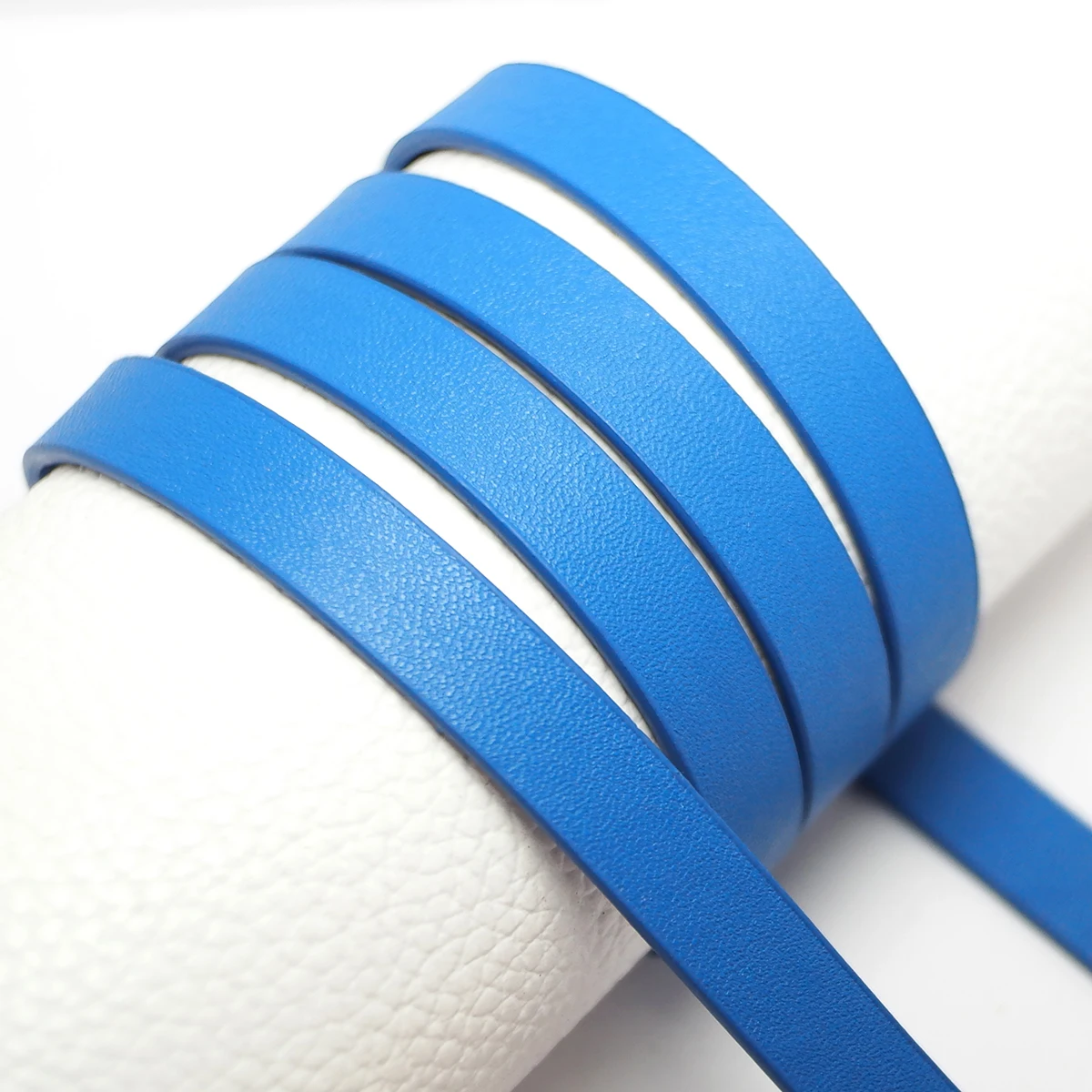 10mm Blue Faux Leather Cord for Jewelry Crafting, Soft Litchi Texture, 1.15m Leather Strips, Necklace & Bracelet Making Supplies
10mm Blue Faux Leather Cord for Jewelry Crafting, Soft Litchi Texture, 1.15m Leather Strips, Necklace & Bracelet Making Supplies