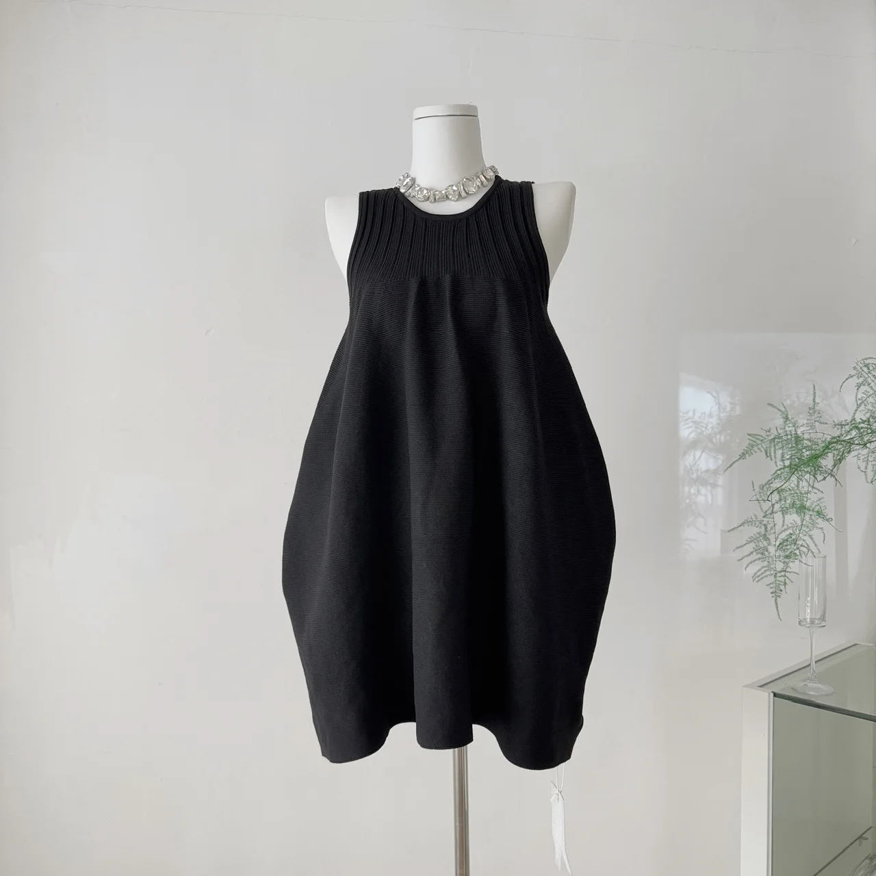 Black Vest Large Elasticity One-Piece Production Summer New Women's Top Polyester Fiber Mixed Fabric Vest Strapless Top
Black Vest Large Elasticity One-Piece Production Summer New Women's Top Polyester Fiber Mixed Fabric Vest Strapless Top