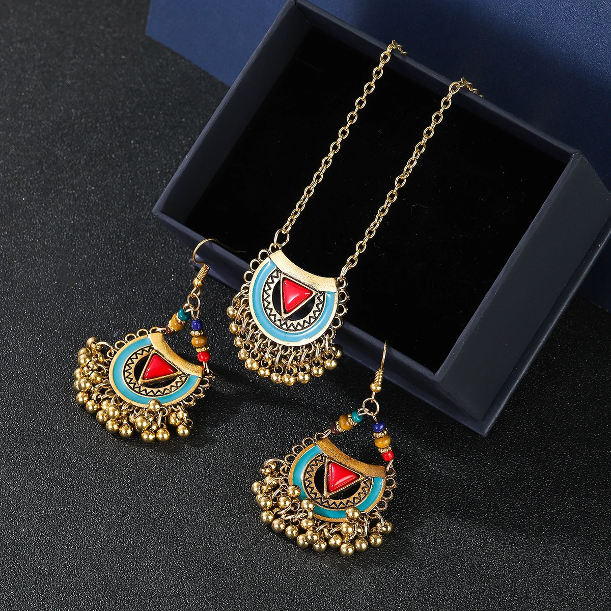 2023 New Vintage Earrings Necklaces Set Jewelry For Women Fashion Gold Color Geometric Tassels Pendant For Women Ethnic
2023 New Vintage Earrings Necklaces Set Jewelry For Women Fashion Gold Color Geometric Tassels Pendant For Women Ethnic
