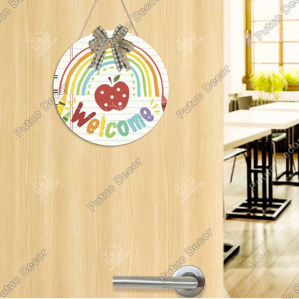 Putuo Decor 1pc Wooden Round Hanging Decor with Bow Tie,Welcome,Wall Decor for Home School Classroom,Back to School Season Gifts
Putuo Decor 1pc Wooden Round Hanging Decor with Bow Tie,Welcome,Wall Decor for Home School Classroom,Back to School Season Gifts