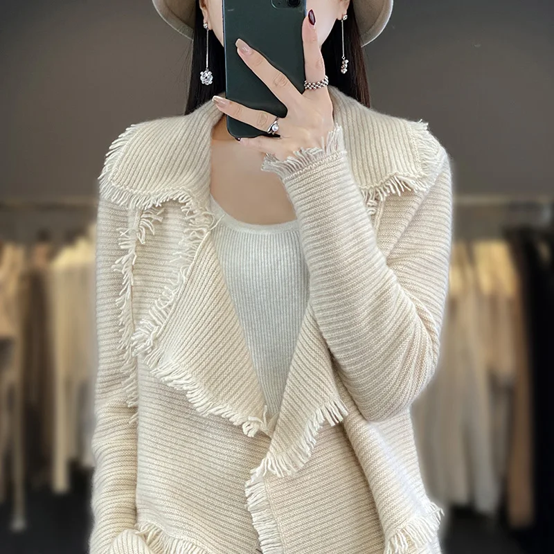 Autumn Winter Women's 100% Merino Wool Sweater Clothing Tassel Coat Suit Collar Cardigan Small Fragrance Coat Top Fashion Korean
Autumn Winter Women's 100% Merino Wool Sweater Clothing Tassel Coat Suit Collar Cardigan Small Fragrance Coat Top Fashion Korean