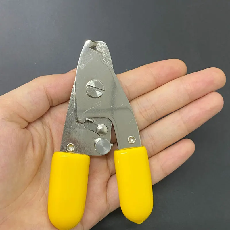 NEW Mini HY-31 Pliers/ Wire strippers FTTH Tools Optical Fiber Stripping Pliers single-port trippers high-quality 1 PCS
NEW Mini HY-31 Pliers/ Wire strippers FTTH Tools Optical Fiber Stripping Pliers single-port trippers high-quality 1 PCS