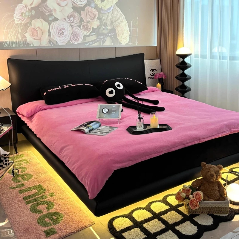 Minimalist leather queen bed 180x200cm Modern Comfortable Mid century double bed interior interior camas matrimoniales furniture
Minimalist leather queen bed 180x200cm Modern Comfortable Mid century double bed interior interior camas matrimoniales furniture