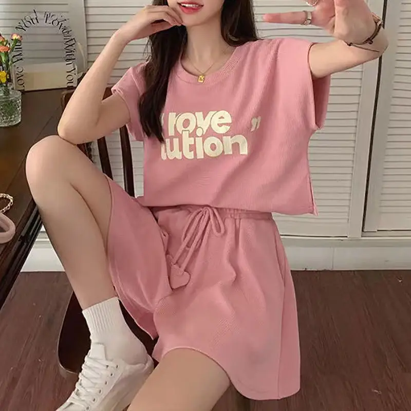 Summer 2024 Women's Sportswear Set Sweet And Salty Vest T-shirt Wide Leg Shorts Running Two-piece Set Casual Style for Middle...
Summer 2024 Women's Sportswear Set Sweet And Salty Vest T-shirt Wide Leg Shorts Running Two-piece Set Casual Style for Middle...