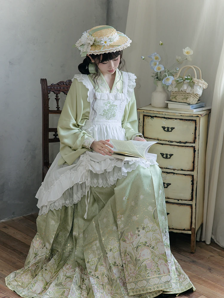 Original een Hanbok Young Girl Sle Cross over Sve Tailed Skirt for Women Online Exclusive Spring 2025
Original een Hanbok Young Girl Sle Cross over Sve Tailed Skirt for Women Online Exclusive Spring 2025