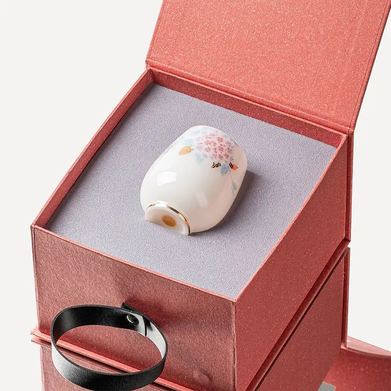 Su's Ceramics Ice Jade Porcelain Hydrangea Dragon Egg Tea Personal Cup Gift Box Set
Su's Ceramics Ice Jade Porcelain Hydrangea Dragon Egg Tea Personal Cup Gift Box Set
