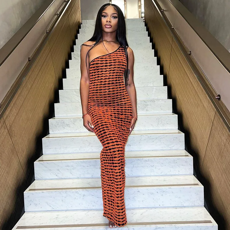 Crystal Summer Sexy Stripe Long Dresses Relaxation Outfit For Women 2023 Diagonal Collar Sleeveless Split Skirt Women Dresses
Crystal Summer Sexy Stripe Long Dresses Relaxation Outfit For Women 2023 Diagonal Collar Sleeveless Split Skirt Women Dresses