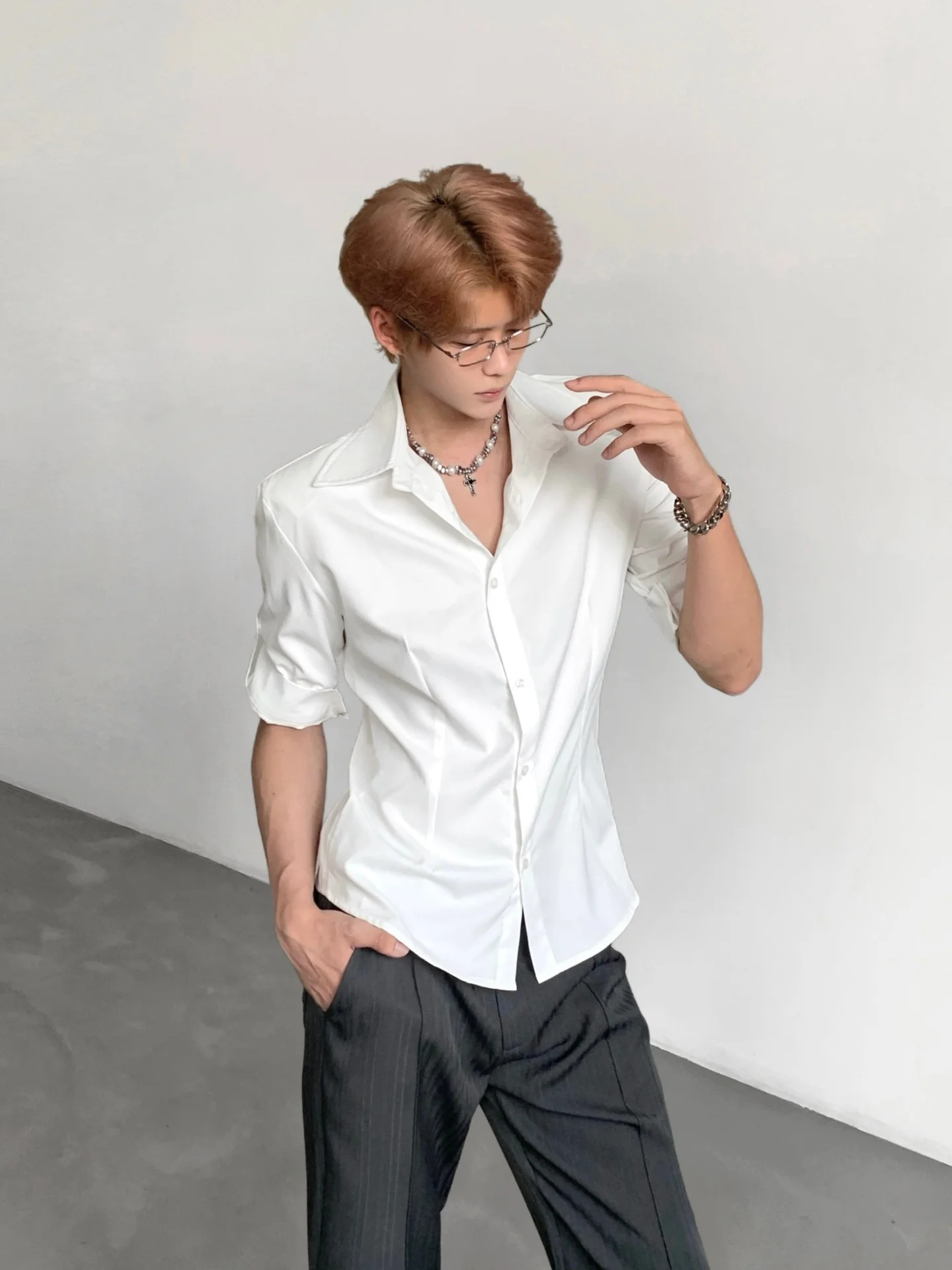 Ace High Intelligence Iron Free Shoulder Pad Short Sleeve Men's Shirt Summer Youth Style Clean Fit Regular Length Pure Color
Ace High Intelligence Iron Free Shoulder Pad Short Sleeve Men's Shirt Summer Youth Style Clean Fit Regular Length Pure Color