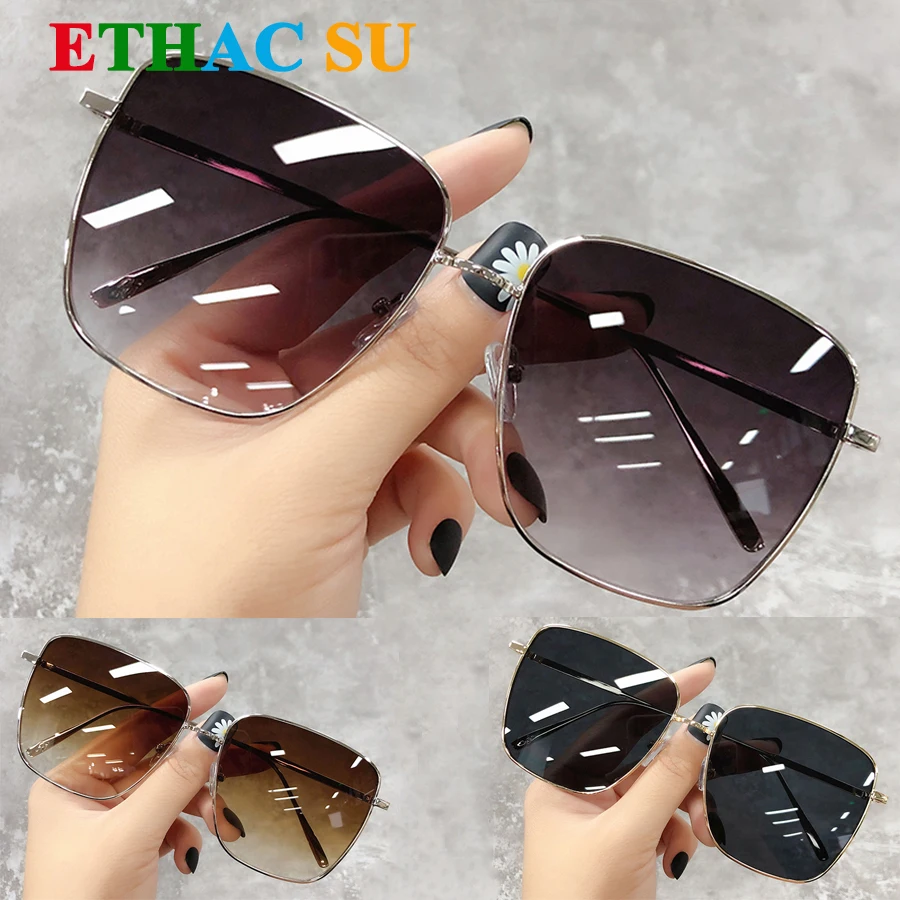2PCS/Lot Sunglasses Women Men Retro Alloy Frame 2025 Luxury Brand Design Business Travel Drive Sun Glasses Ladies Male Unisex
2PCS/Lot Sunglasses Women Men Retro Alloy Frame 2025 Luxury Brand Design Business Travel Drive Sun Glasses Ladies Male Unisex