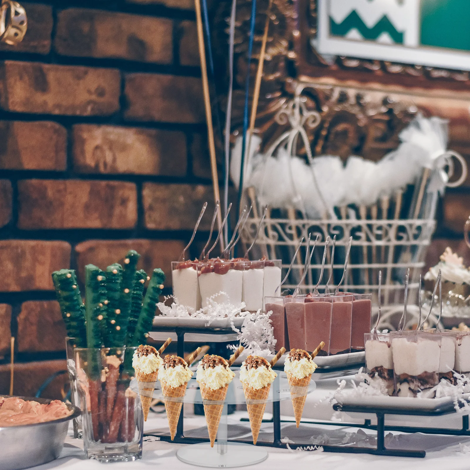 1Pcs Ice Cream Rack Transparent Acrylic 16-Hole Display Cone Stand Party Dessert Display Holder Storage
1Pcs Ice Cream Rack Transparent Acrylic 16-Hole Display Cone Stand Party Dessert Display Holder Storage