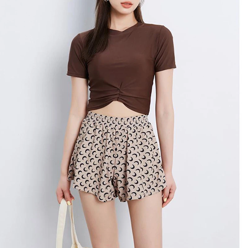 2023 Summer Elegant Fashion Harajuku Bikinis Aesthetic Sport Casual Swimwear Short Sleeve Bright Silk Slim Fit Swimsuits Women
2023 Summer Elegant Fashion Harajuku Bikinis Aesthetic Sport Casual Swimwear Short Sleeve Bright Silk Slim Fit Swimsuits Women