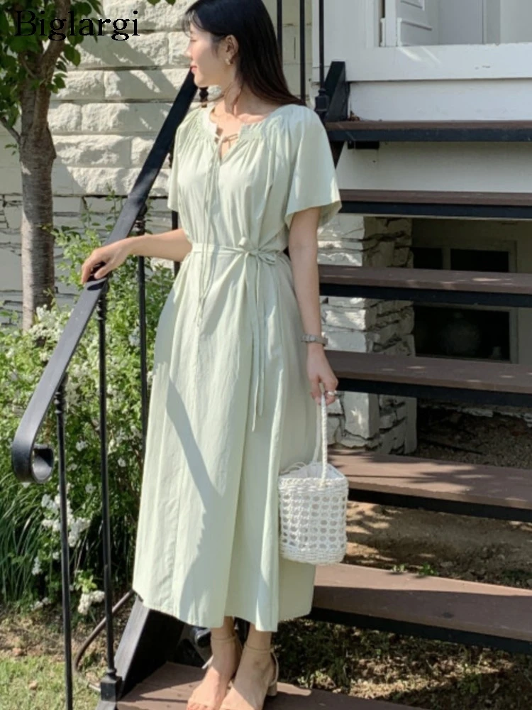 Summer V-Neck Dress Women Pleated Loose Fashion Korean Style Ladies Dresses Casual Short Sleeve Woman Long Dress
Summer V-Neck Dress Women Pleated Loose Fashion Korean Style Ladies Dresses Casual Short Sleeve Woman Long Dress