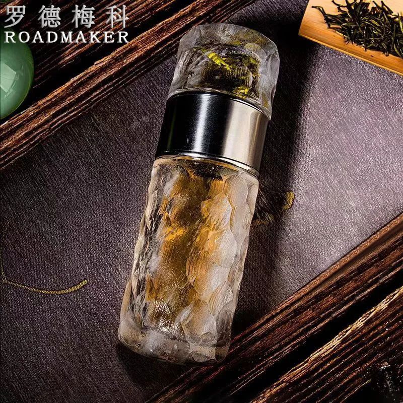 Хрустальная чашка ручной работы для чая, офисная кружка с разделителем для воды, элитный подарок, однотонная китайская стеклянная чашка
Хрустальная чашка ручной работы для чая, офисная кружка с разделителем для воды, элитный подарок, однотонная китайская стеклянная чашка