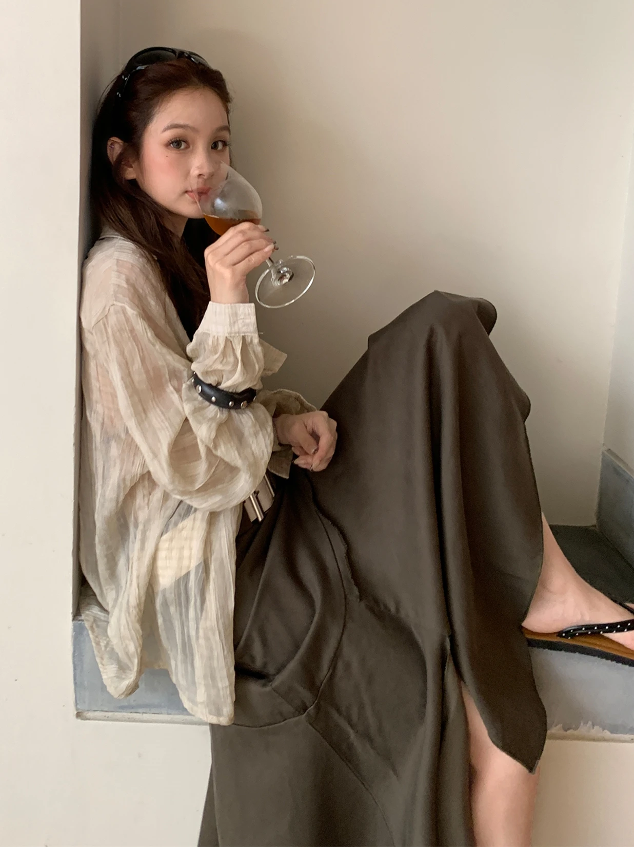 Новые асимметричные юбки А-силуэта ZHISILAO с высокой талией, женские, винтажные, коричневые, шикарные, для праздников, весна 2026
Новые асимметричные юбки А-силуэта ZHISILAO с высокой талией, женские, винтажные, коричневые, шикарные, для праздников, весна 2026