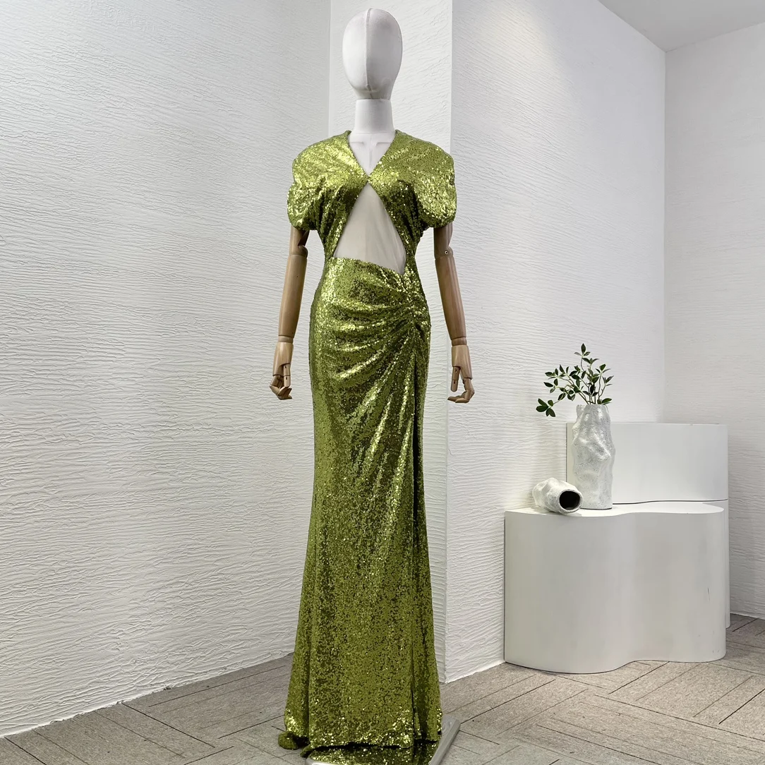 2024 New Sexy Green Sequined Cut Out Long Sleeve Side Slit Backless Maxi Dress for Women
2024 New Sexy Green Sequined Cut Out Long Sleeve Side Slit Backless Maxi Dress for Women