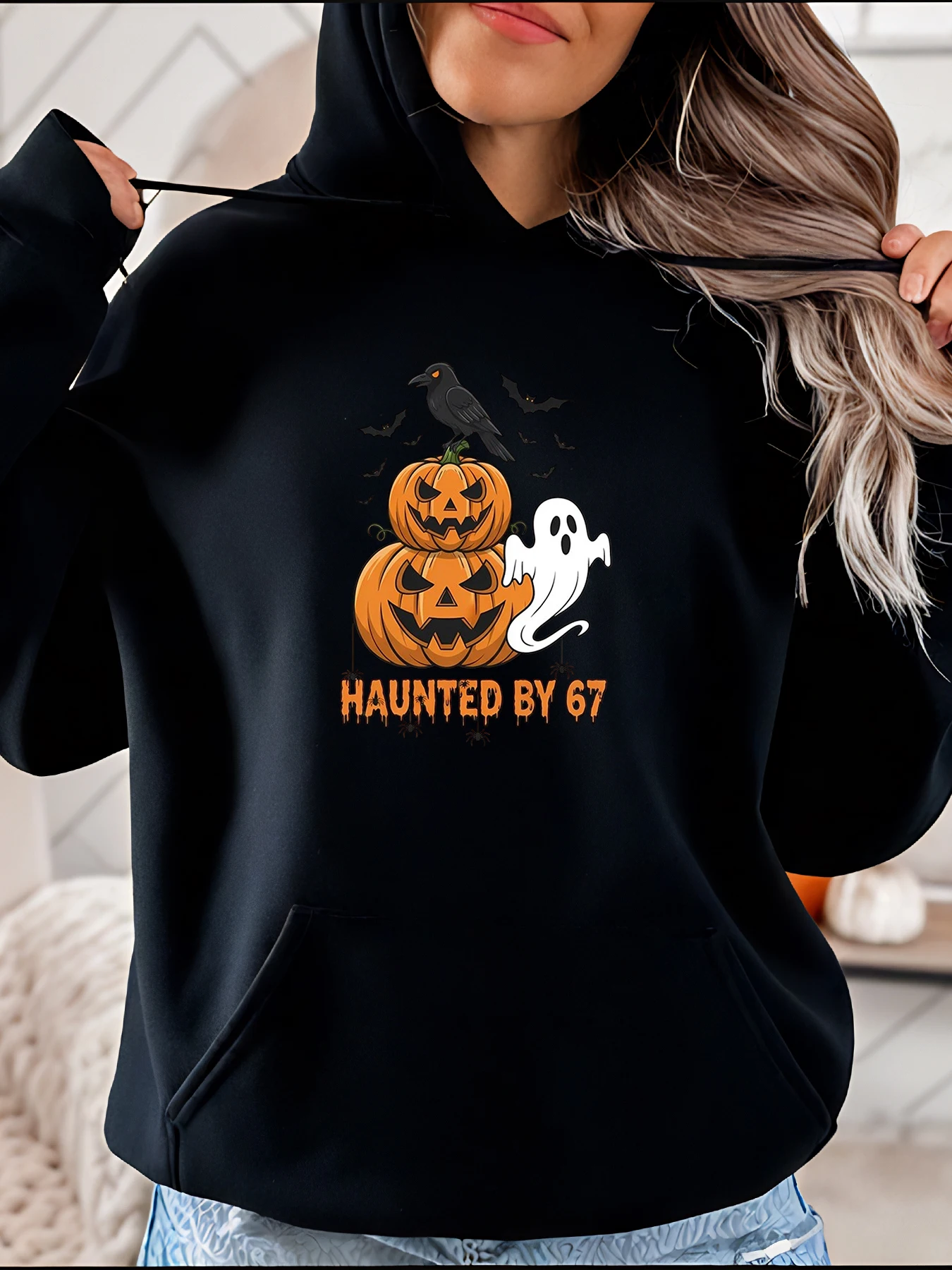 Толстовка с капюшоном на Хэллоуин, женская повседневная толстовка с принтом тыквы и призрака, осенне-зимний наряд для женщин
Толстовка с капюшоном на Хэллоуин, женская повседневная толстовка с принтом тыквы и призрака, осенне-зимний наряд для женщин