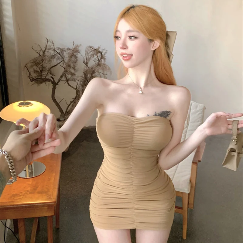 New Solid Color Chest-wrapped Hip-pack Dress Pleated Tight Skinny Nightclub Sexy Short Skirt
New Solid Color Chest-wrapped Hip-pack Dress Pleated Tight Skinny Nightclub Sexy Short Skirt