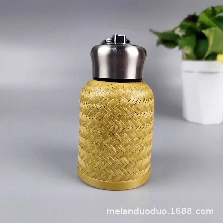 Bamboo shell insulation cup hot water cup insulation bottle bamboo thread stainless steel water cup 304 liner bamboo shell
Bamboo shell insulation cup hot water cup insulation bottle bamboo thread stainless steel water cup 304 liner bamboo shell