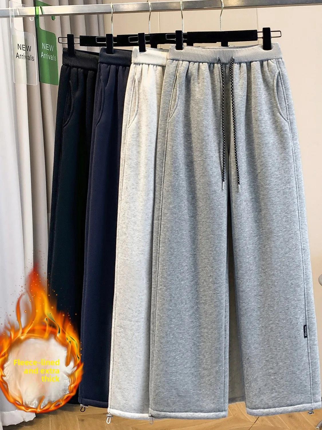 Winter New Thiened Lamb Velvet High Waist Straight Leg Warm Wide Leg Pants Women's Casual Trousers Two-Way Wear Comfortable
Winter New Thiened Lamb Velvet High Waist Straight Leg Warm Wide Leg Pants Women's Casual Trousers Two-Way Wear Comfortable