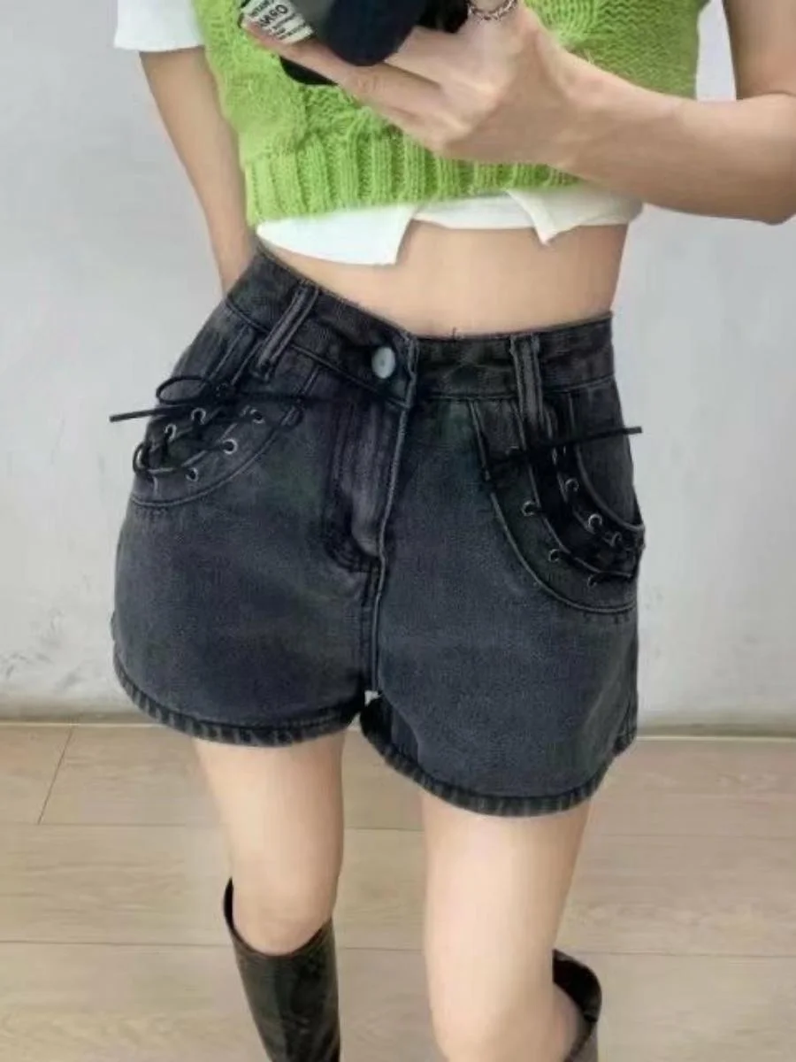 Trendy Tie-Dye High Waist Wide Leg Jeans Shorts Women's Summer New Style Slimming Hot Pants Outdoor Dancing Short Skirt
Trendy Tie-Dye High Waist Wide Leg Jeans Shorts Women's Summer New Style Slimming Hot Pants Outdoor Dancing Short Skirt