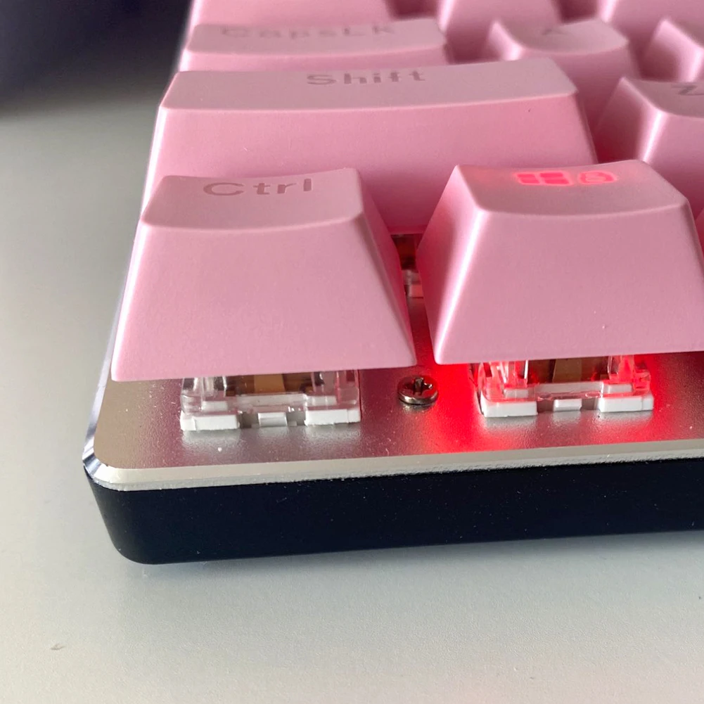 104pcs ABS Universal Mechanical Keyboard Keycaps Desktop Computer Ergonomic Blank Keycaps For Cherry MX Mechanical Keyboard Caps
104pcs ABS Universal Mechanical Keyboard Keycaps Desktop Computer Ergonomic Blank Keycaps For Cherry MX Mechanical Keyboard Caps