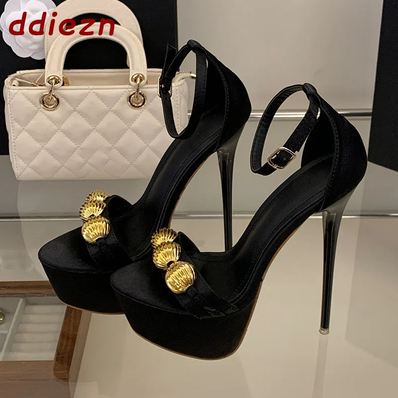 Fashion Thin Super High Heels Sandals Women Ankle Buckle Strap Designer Metal Pumps Party Sexy Ladies Sandals Platform Shoes
Fashion Thin Super High Heels Sandals Women Ankle Buckle Strap Designer Metal Pumps Party Sexy Ladies Sandals Platform Shoes