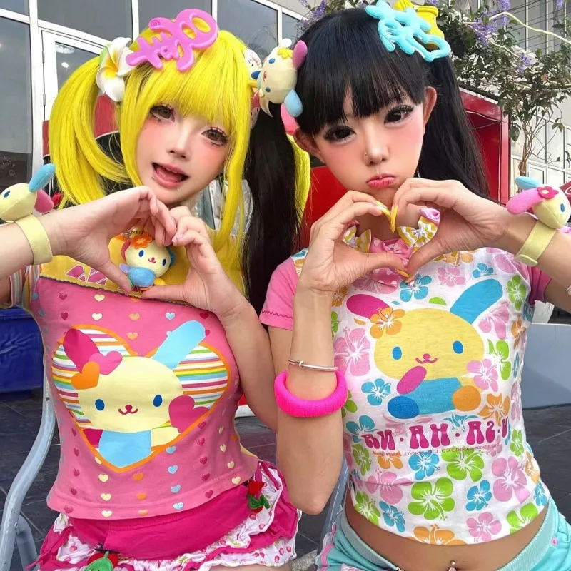 Japanese Retro Dopamine Short Sleeve T-shirt Kawaii Cartoon Rabbit Print Tees Summer Women's Slim Sweet Subculture Clothing Tops
Japanese Retro Dopamine Short Sleeve T-shirt Kawaii Cartoon Rabbit Print Tees Summer Women's Slim Sweet Subculture Clothing Tops