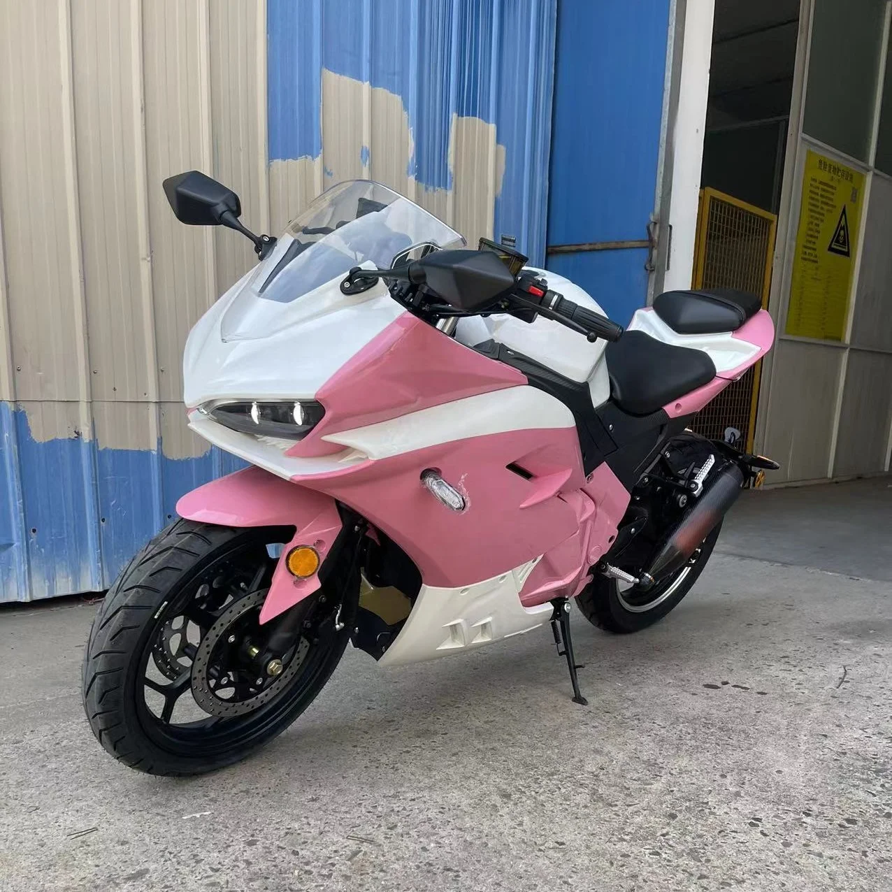 STLF Cheap Price Hot Sale New Model Racing Electric Motorcycle for Adults
STLF Cheap Price Hot Sale New Model Racing Electric Motorcycle for Adults