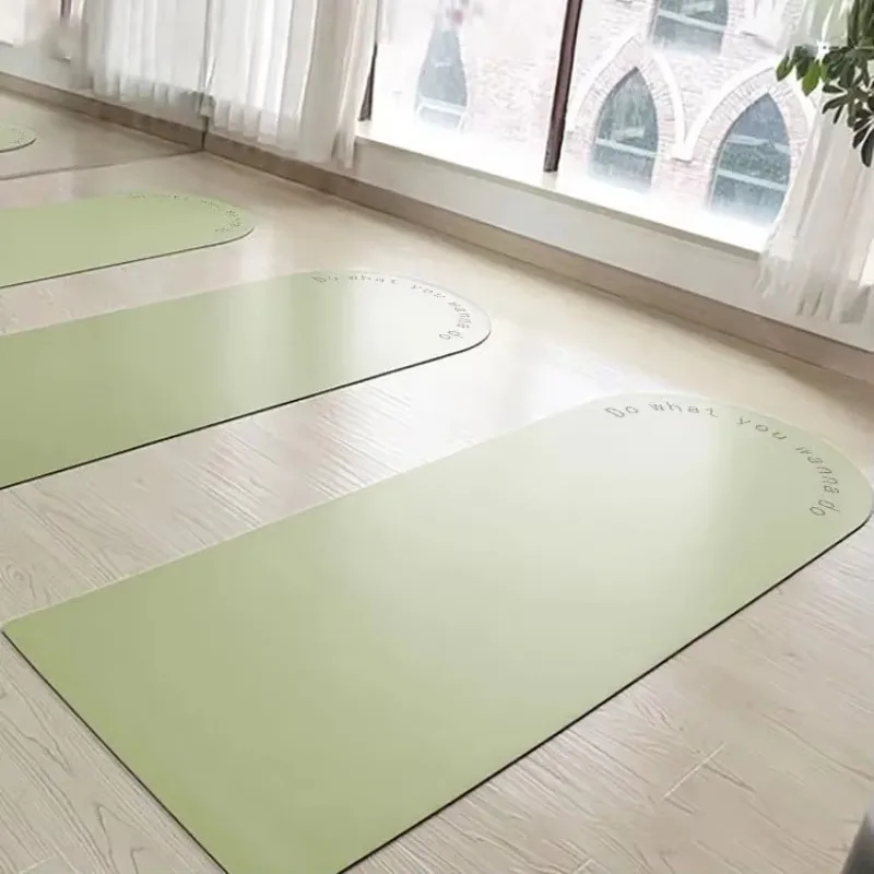 Eco-Friendly 5mm Thick Nude Oval PU Natural Rubber Anti-Slip Green Yoga Gear Pilates Vegan Pill Shape Arch Yoga Mat
Eco-Friendly 5mm Thick Nude Oval PU Natural Rubber Anti-Slip Green Yoga Gear Pilates Vegan Pill Shape Arch Yoga Mat