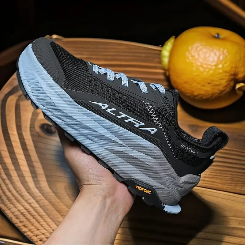 Повседневная спортивная обувь на открытом воздухе, модный дизайн, беспокойство – свободное исследование
Повседневная спортивная обувь на открытом воздухе, модный дизайн, беспокойство – свободное исследование