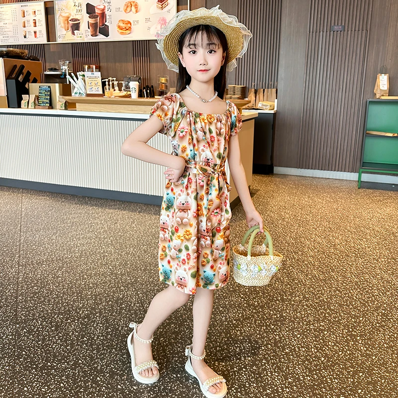 Girls' short sleeved 3D three-dimensional teddy bear dress 2025 new cute children's dress summer floral princess dress skirt
Girls' short sleeved 3D three-dimensional teddy bear dress 2025 new cute children's dress summer floral princess dress skirt