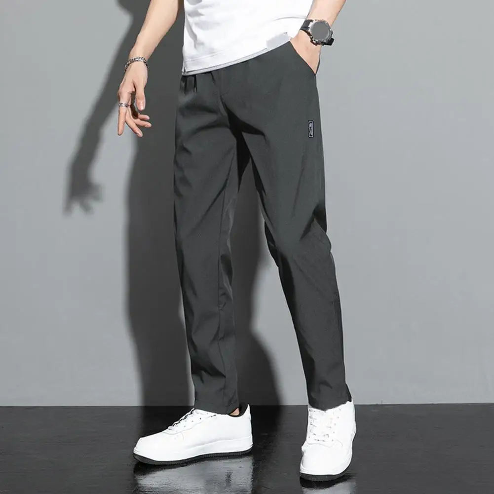 Casual Solid Color Trousers Breathable Quick Dry Men's Pants with Stretchy Waistband Pockets Lightweight Solid Color for Comfort
Casual Solid Color Trousers Breathable Quick Dry Men's Pants with Stretchy Waistband Pockets Lightweight Solid Color for Comfort